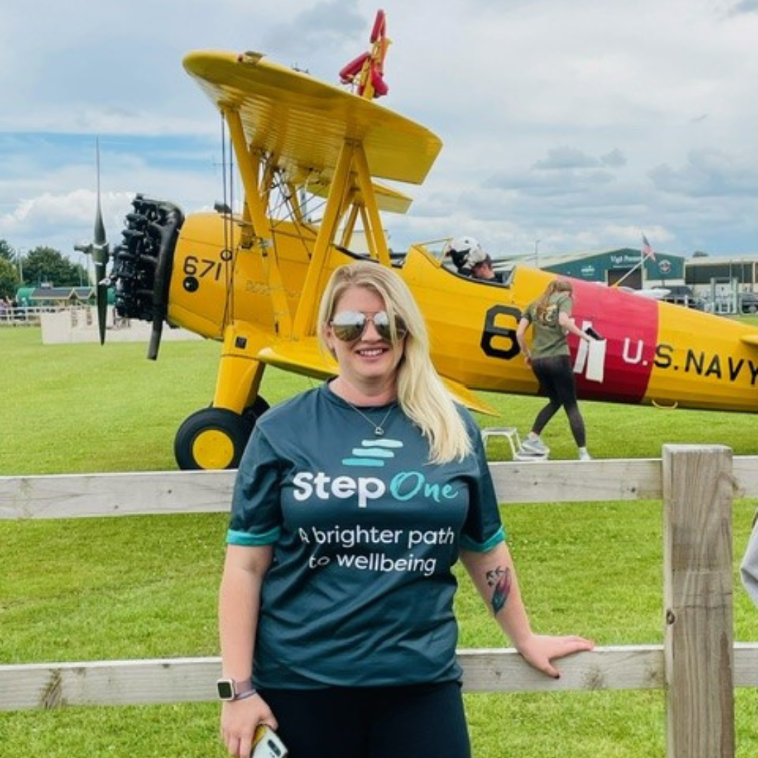 Becky Tucker wingwalk